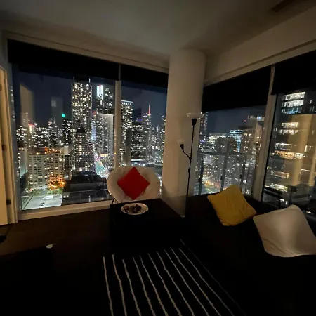 Entire Home In Downtown Toronto